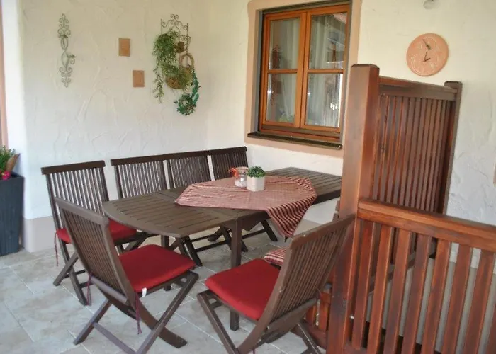 Muehlberger Hof Farm stay *