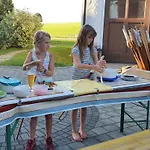 Muehlberger Hof Çiftlik konaklama Petting