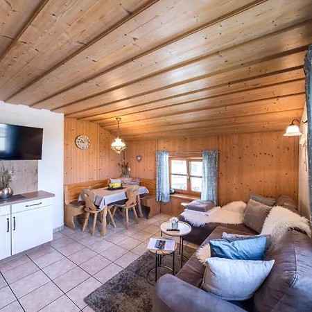 Muehlberger Hof Farm stay *