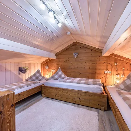 Farm stay Muehlberger Hof *